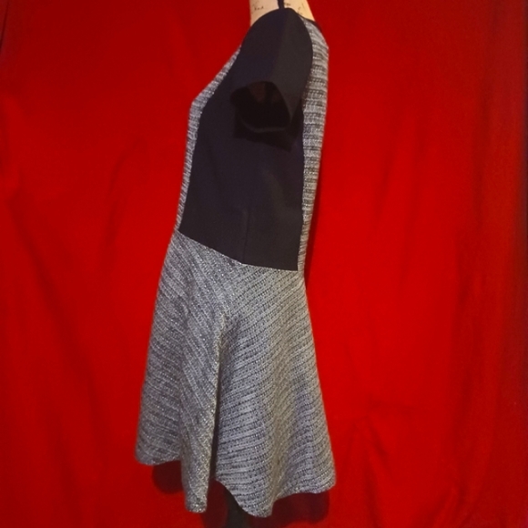 Madewell Textured "Tribune" Dress - Picture 4 of 11